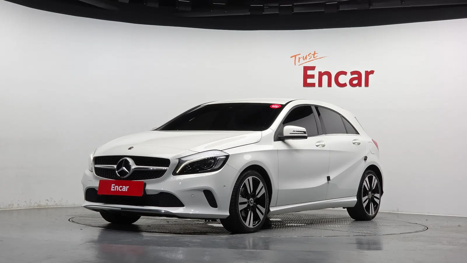 Mercedes-Benz Classe A A200 (W176) 2018 — photo 1 sur 36