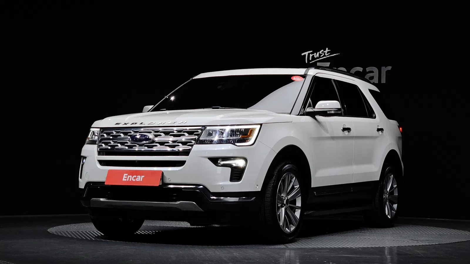 Ford Explorer 2.3 Limited 4WD 2018 — photo 1 sur 32