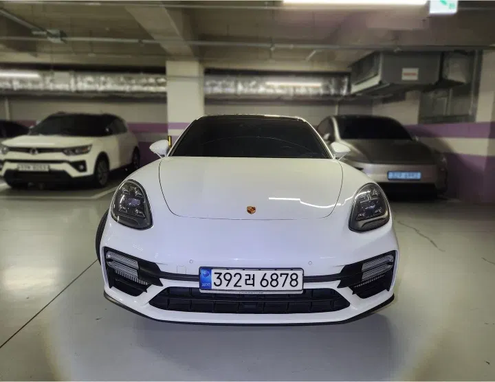 Porsche Panamera (971) 2.9 AWD 2021 — photo 1 sur 20