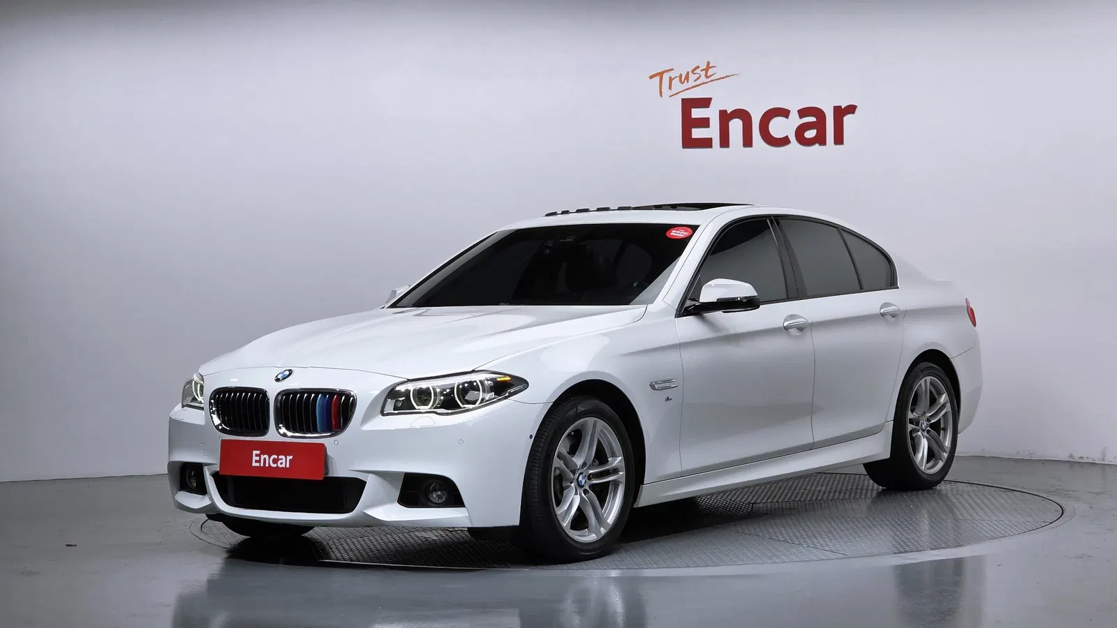 BMW Série 5 (F10) 530d xDrive M Aero Dynamic 2016 — photo 1 sur 20