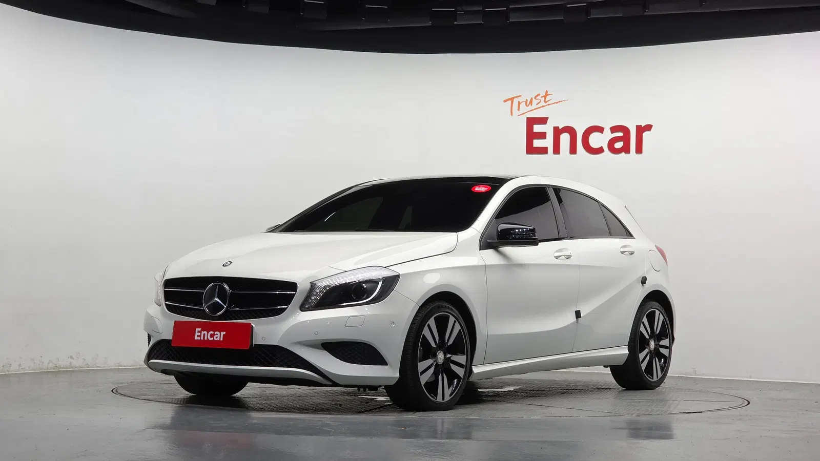 Mercedes-Benz Classe A A180 CDI Night (W176) 2015 — photo 1 sur 26