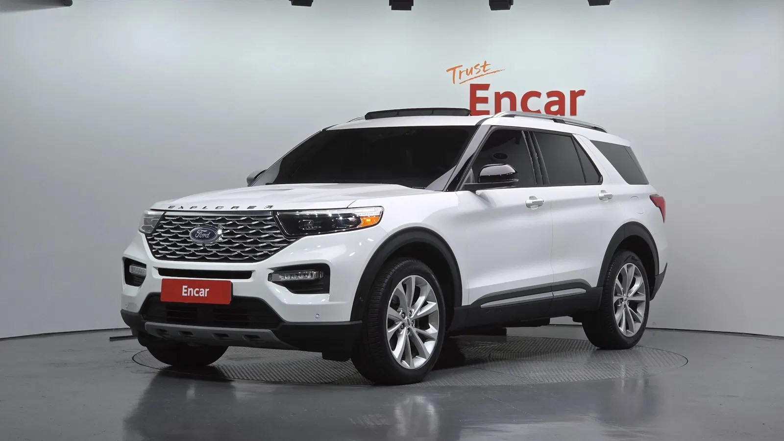 Ford Explorer 6e génération 3.0 Platinum 4WD 2022 — photo 1 sur 38