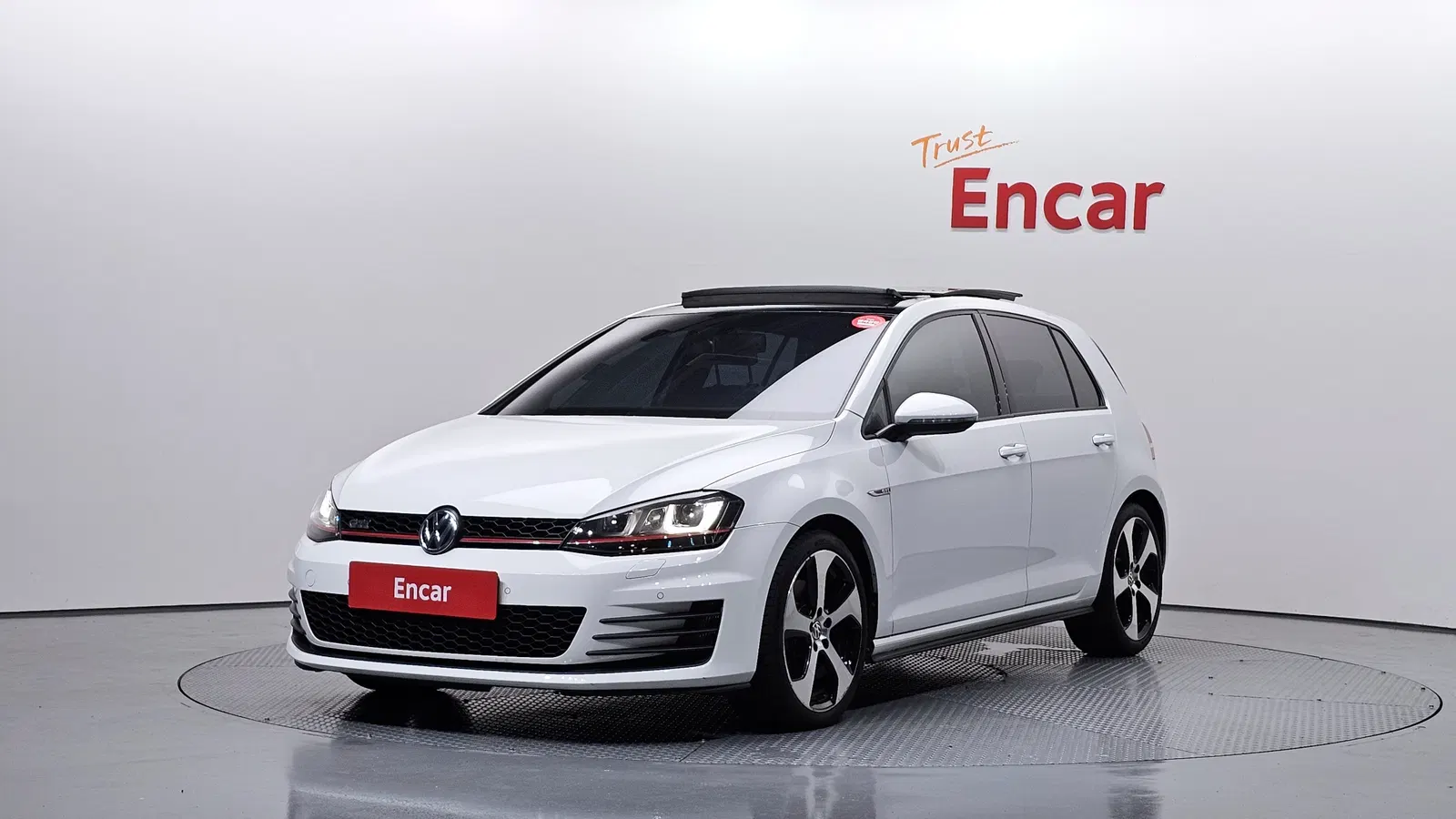 Volkswagen Golf 7e génération 2.0 GTI 2016 — photo 1 sur 20