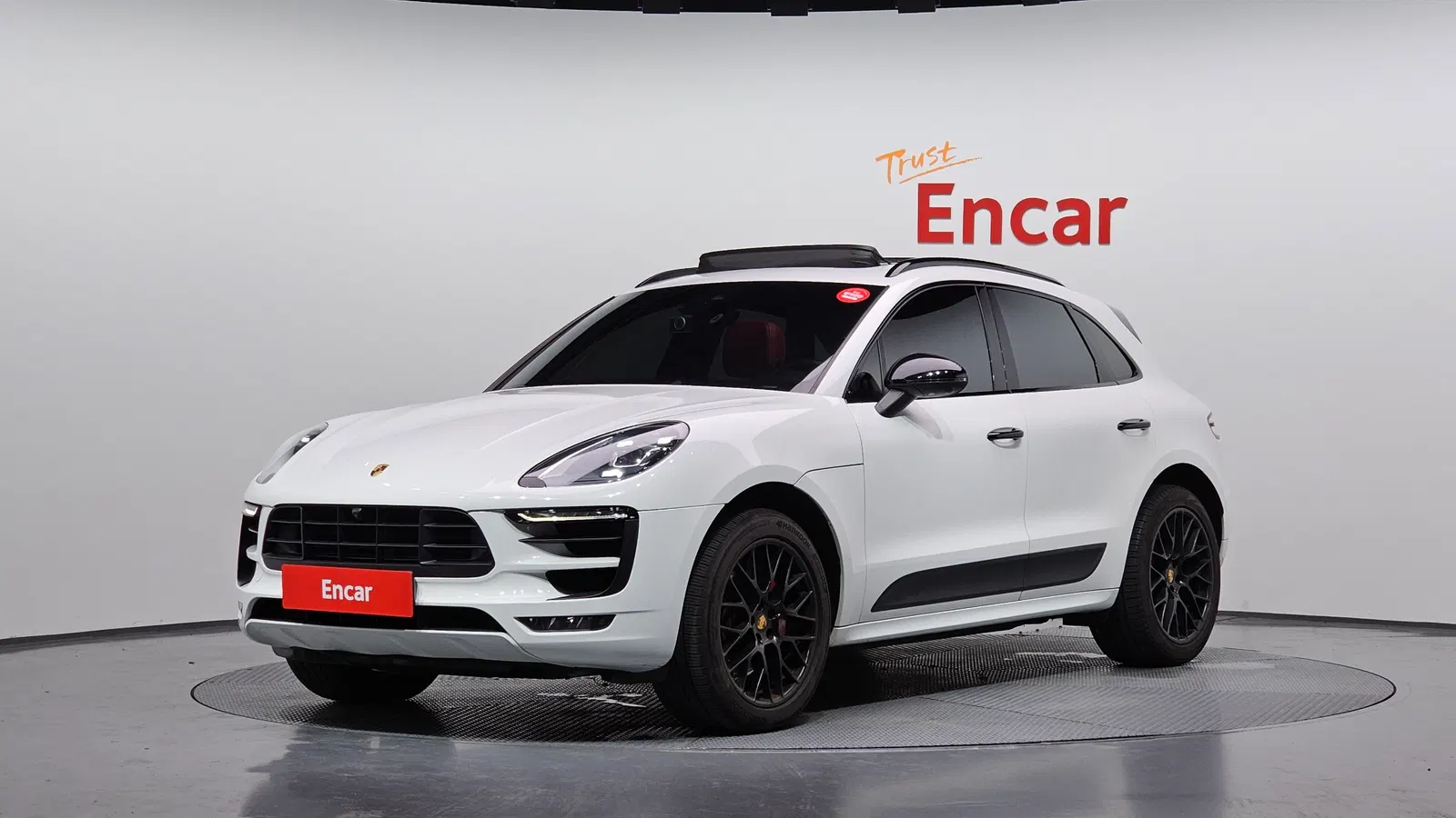 Porsche Macan 3.0 GTS 2018 — photo 1 sur 33