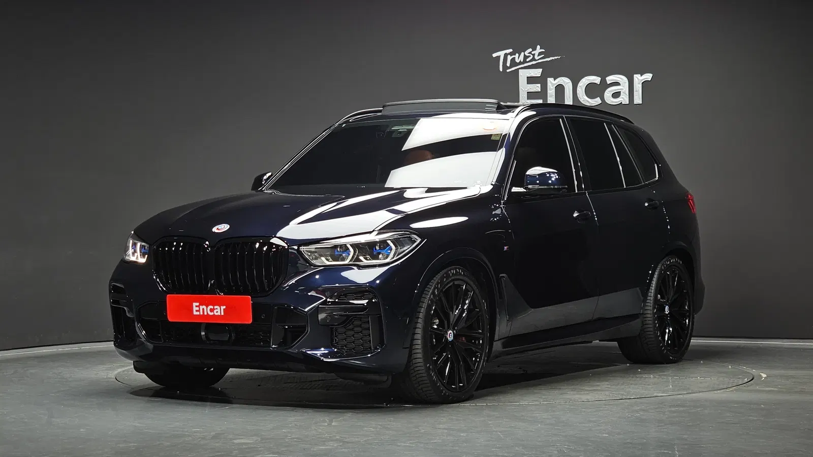 BMW X5 (G05) M50i 2023 — photo 1 sur 20