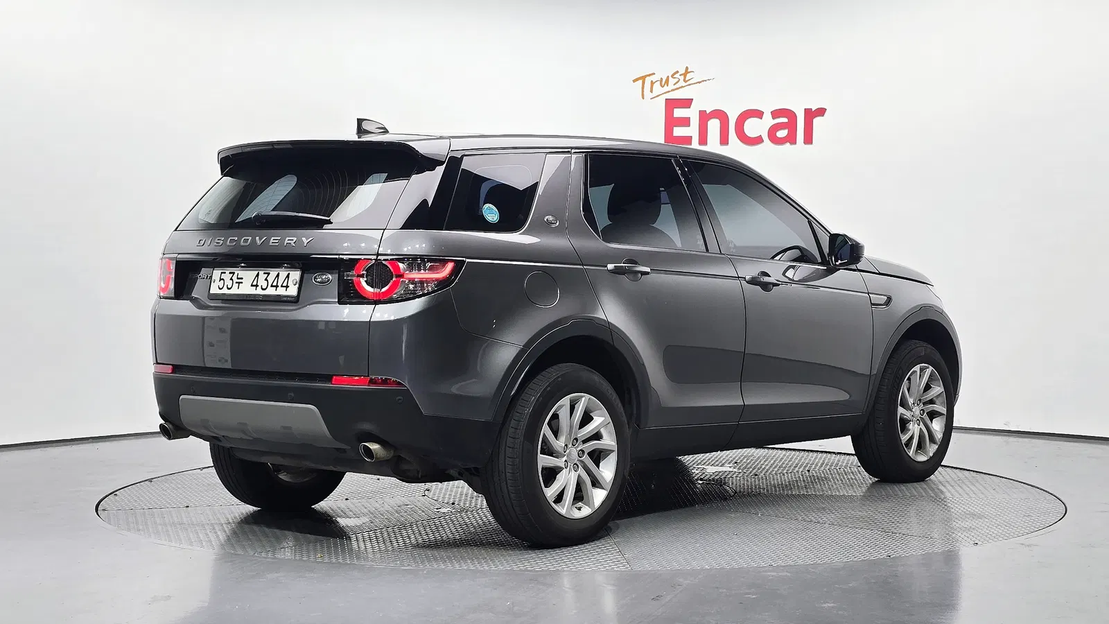 Land Rover Discovery Sport 2.0 TD4 SE 2018 — photo 1 sur 30