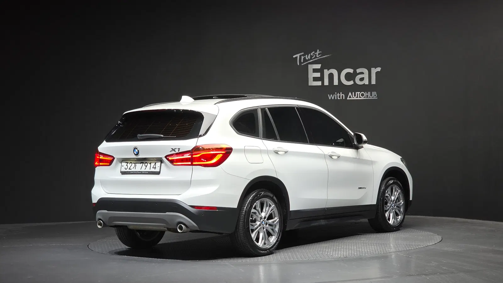 BMW X1 (F48) xDrive 20d Joy 2018 — photo 1 sur 31