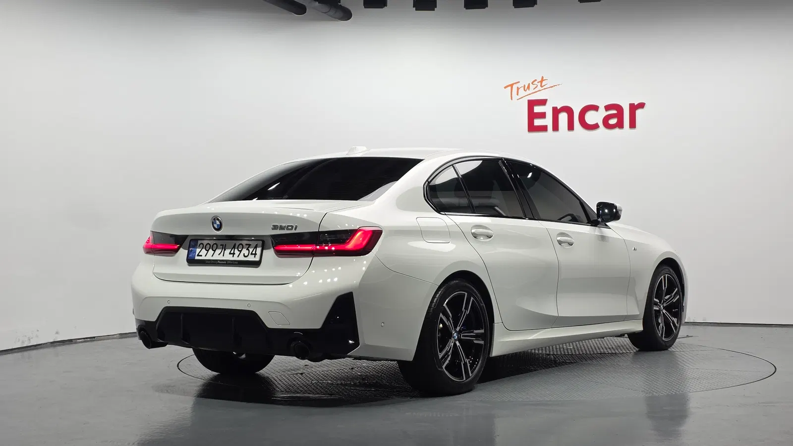 BMW Série 3 (G20) 320i M Sport 2024 — photo 1 sur 32