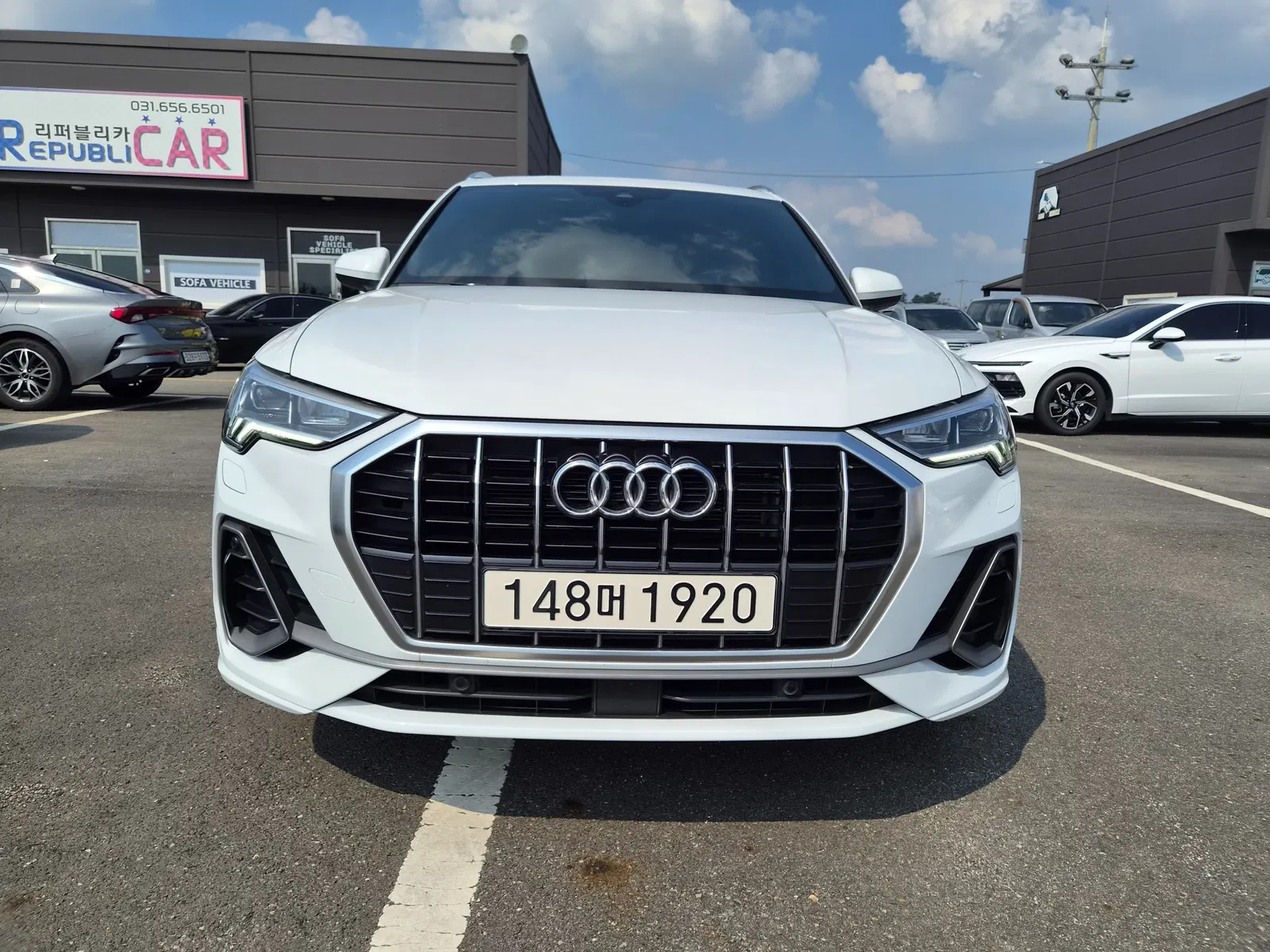 Audi Q3 (F3) 35 TDI Premium 2022 — photo 1 sur 26