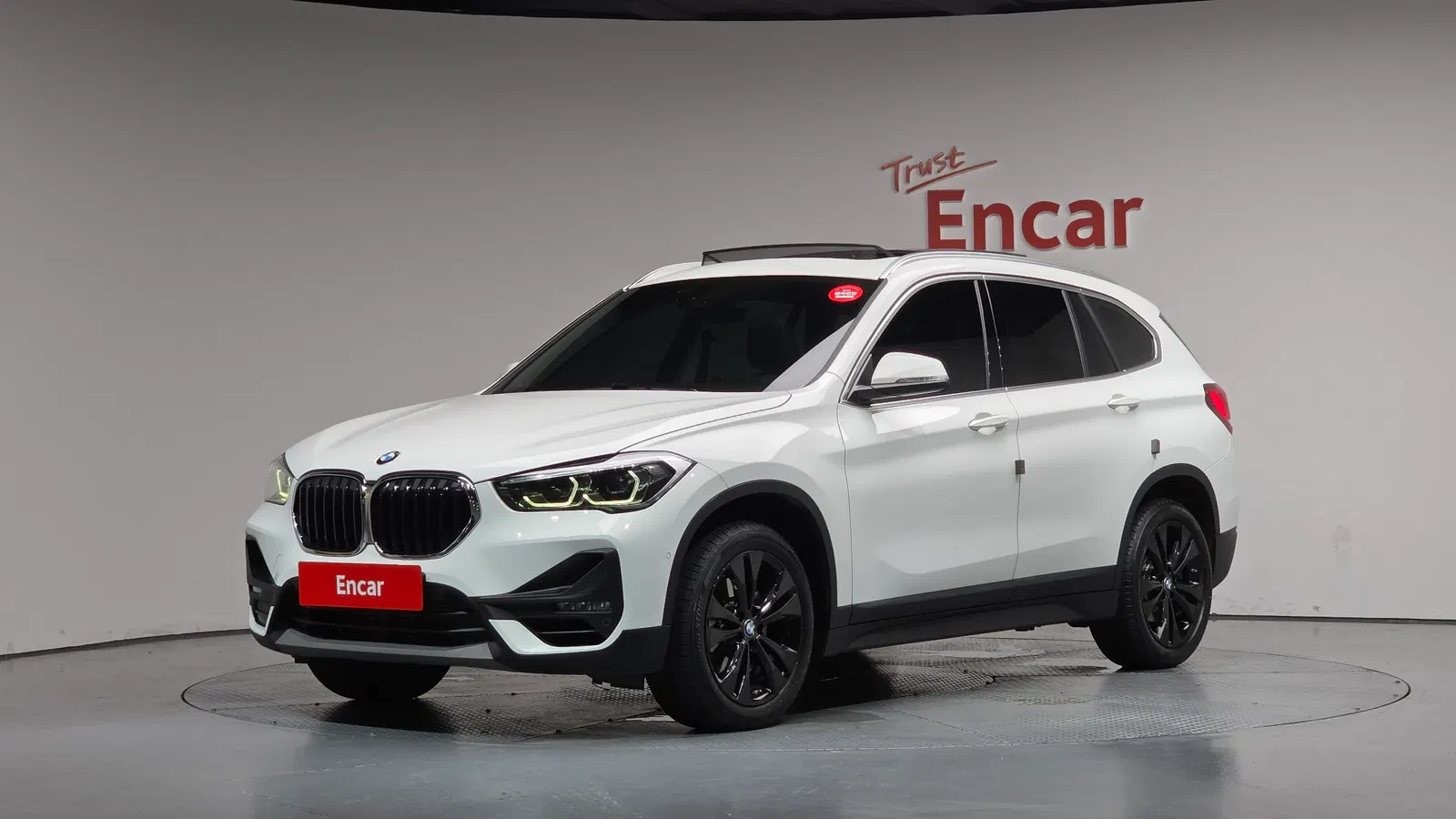 BMW X1 (F48) xDrive 20i Advantage 2020 — photo 1 sur 20