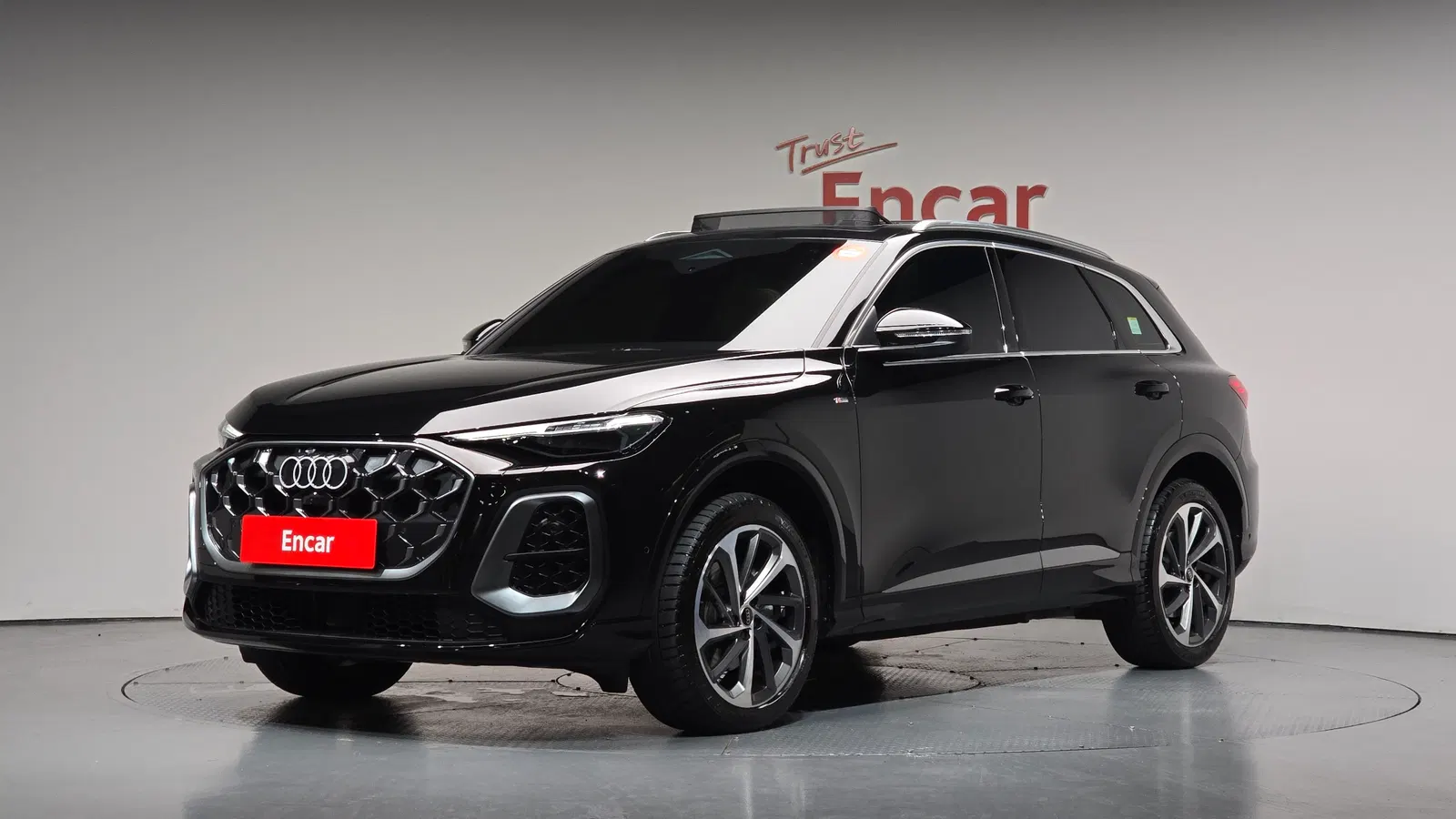 Audi Q5 (80A) 40 TFSI Quattro S Line 2025 — photo 1 sur 37