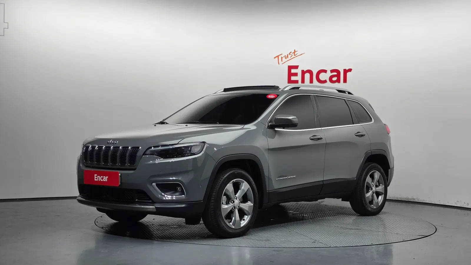 Jeep Cherokee(KL) 2.4 Limited AWD 2021 — photo 1 sur 34