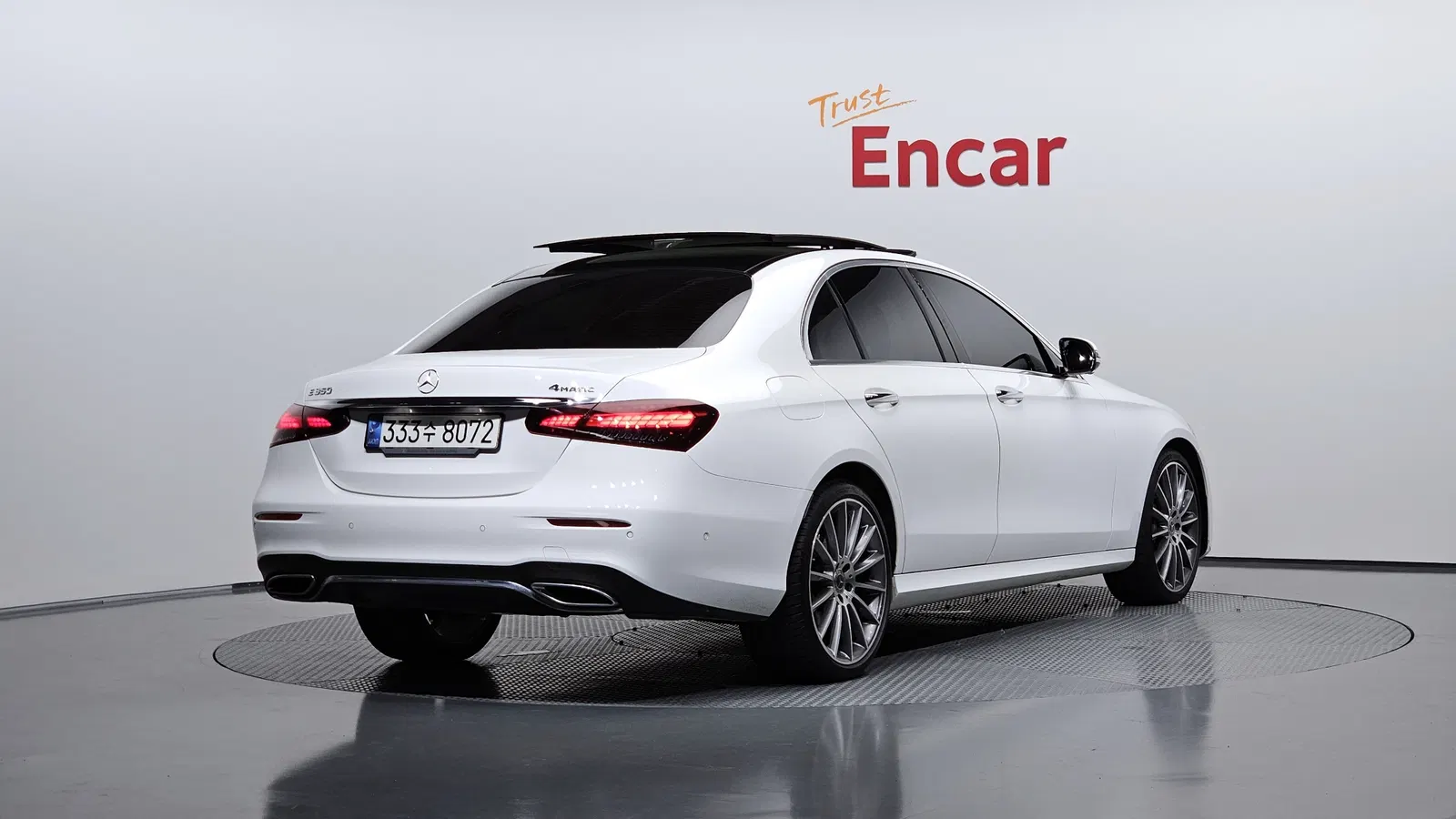 Mercedes-Benz Classe E AMG Line · E350 4MATIC (W213) 2022 — photo 1 sur 36