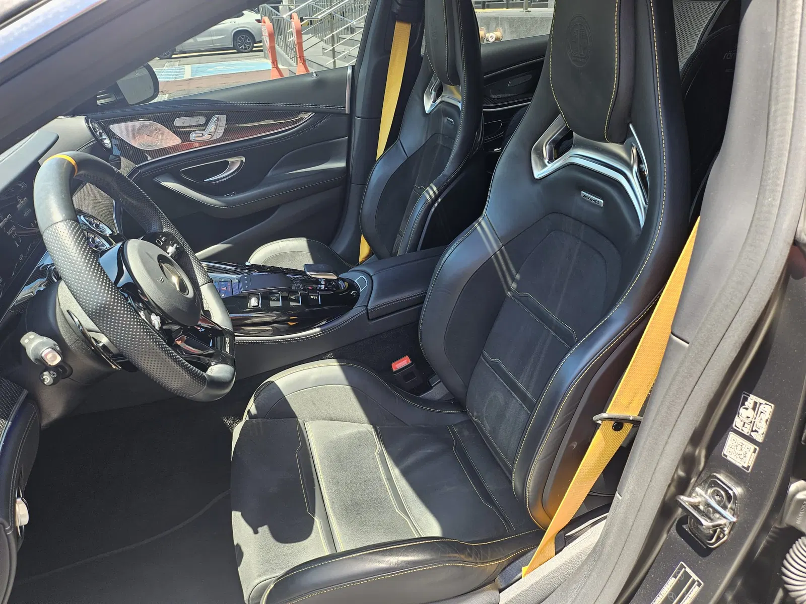 Mercedes-AMG AMG GT 4 portes 43 4MATIC+ 2021 — photo 1 sur 18