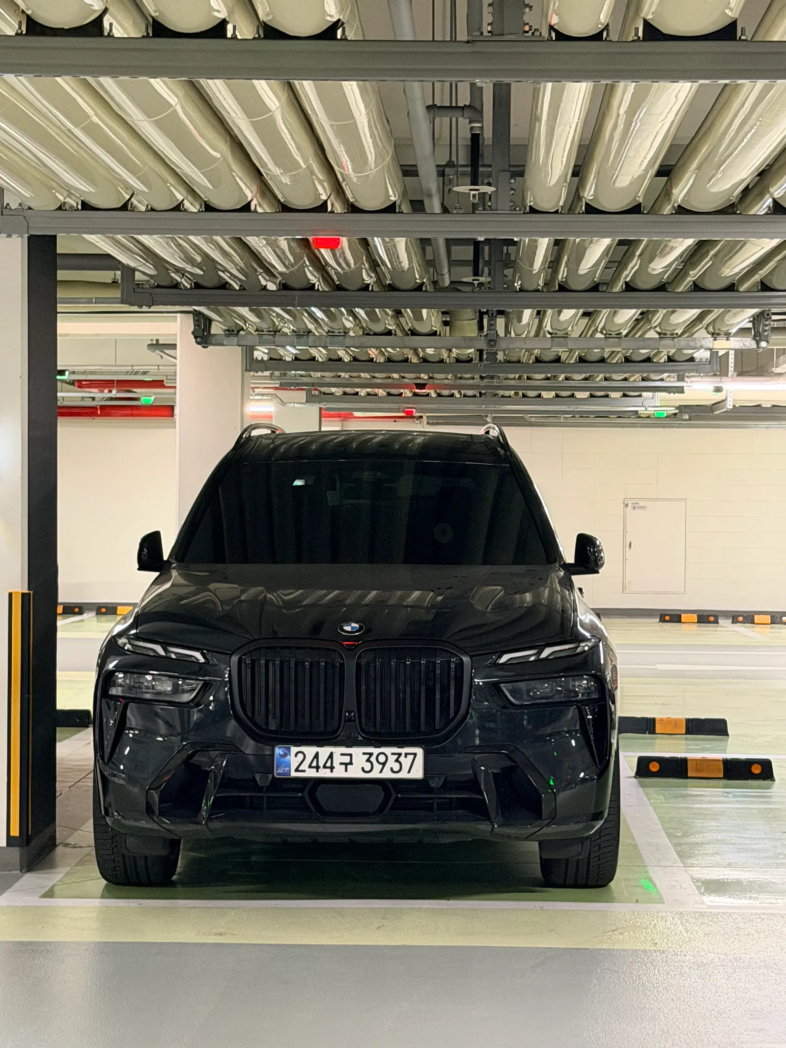BMW X7 (G07) xDrive 40i M Sport 7 places 2025 — photo 1 sur 26