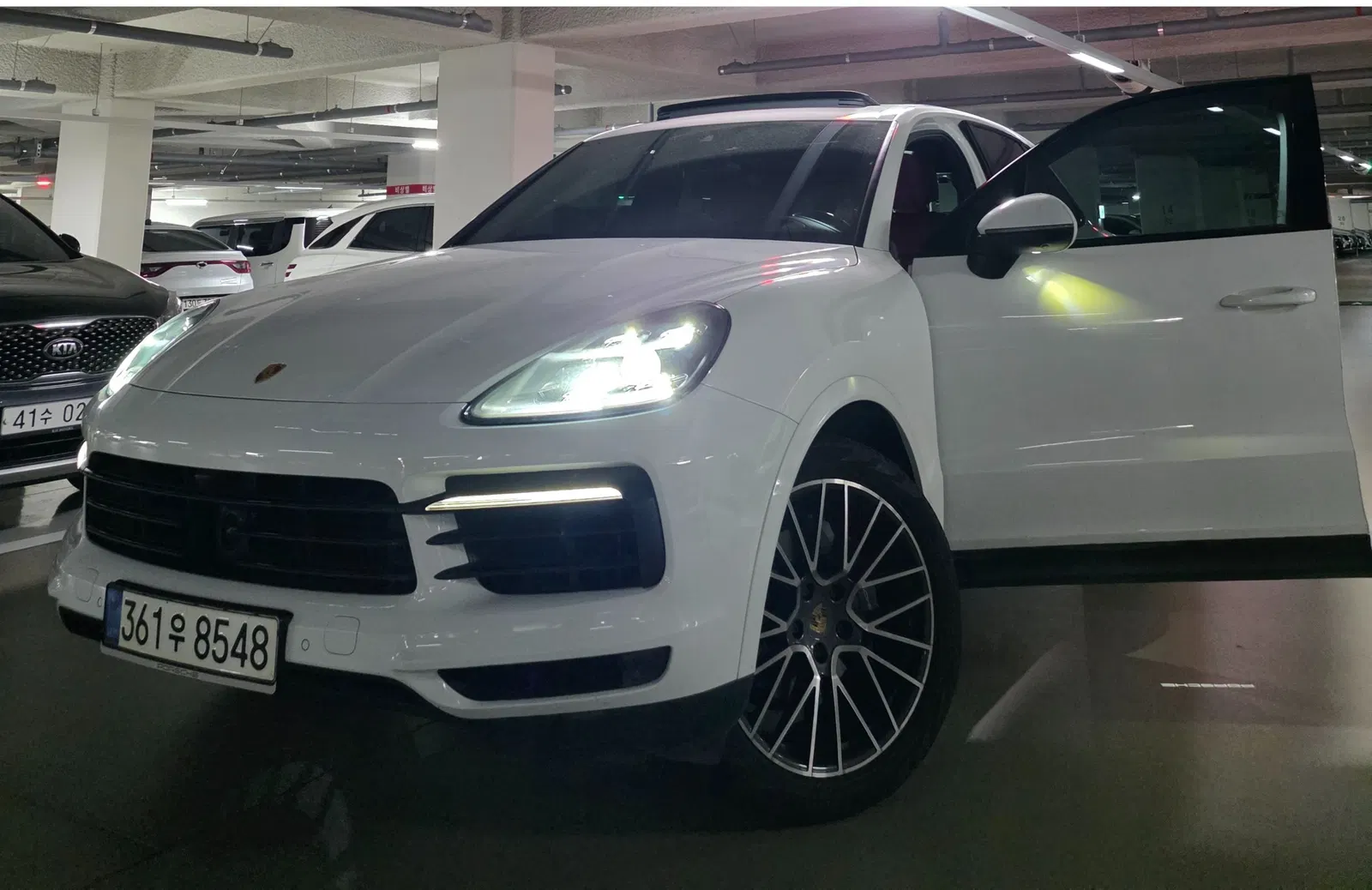 Porsche Cayenne (PO536) 3.0 2021 — photo 1 sur 17