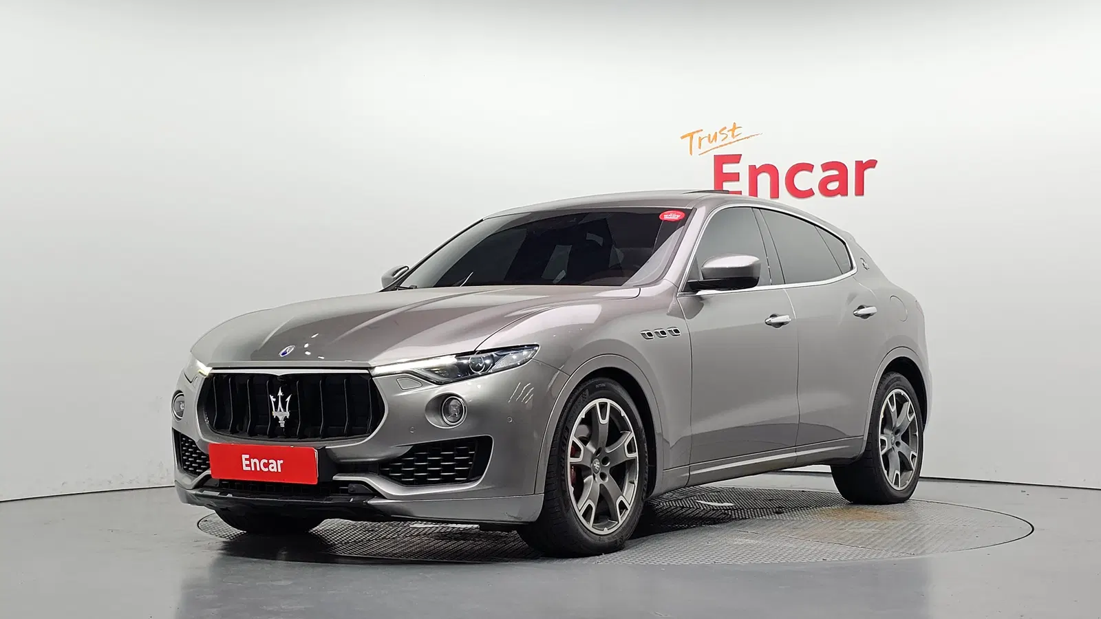 Maserati Levante 3.0 Diesel AWD Sport 2017 — photo 1 sur 20