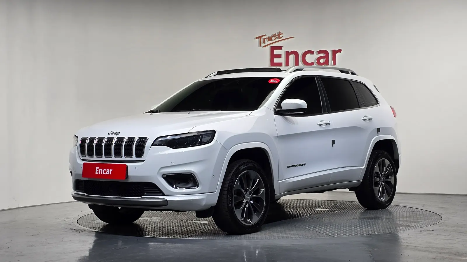Jeep Cherokee(KL) 2.2 Diesel Overland 4WD 2019 — photo 1 sur 26