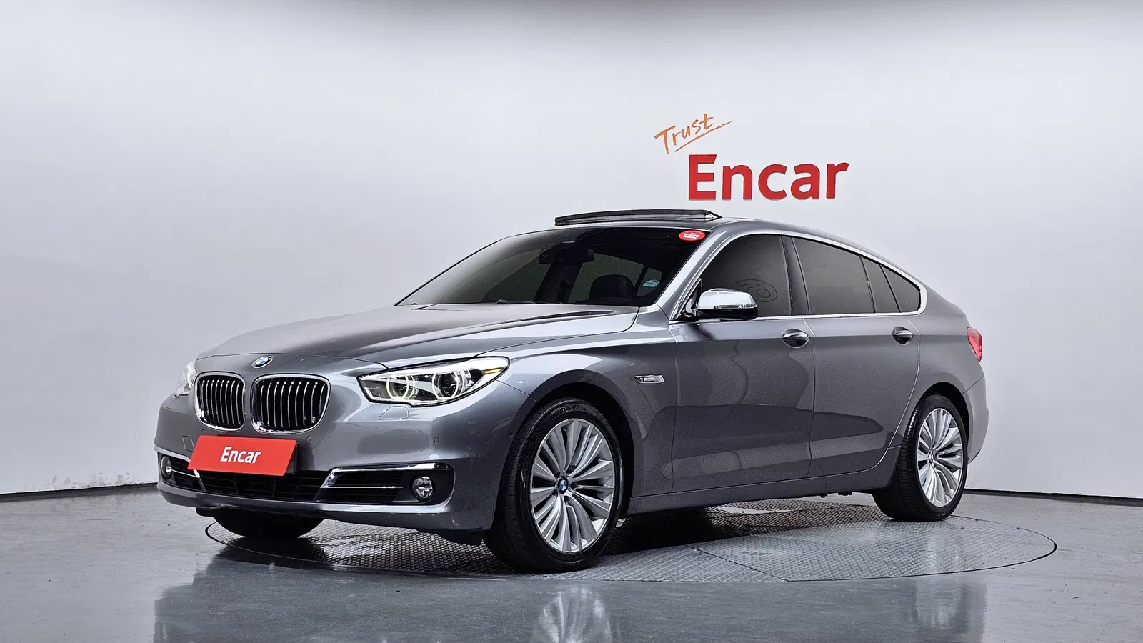 BMW Série 5 GT (F07) GT 30d xDrive 2015 — photo 1 sur 20