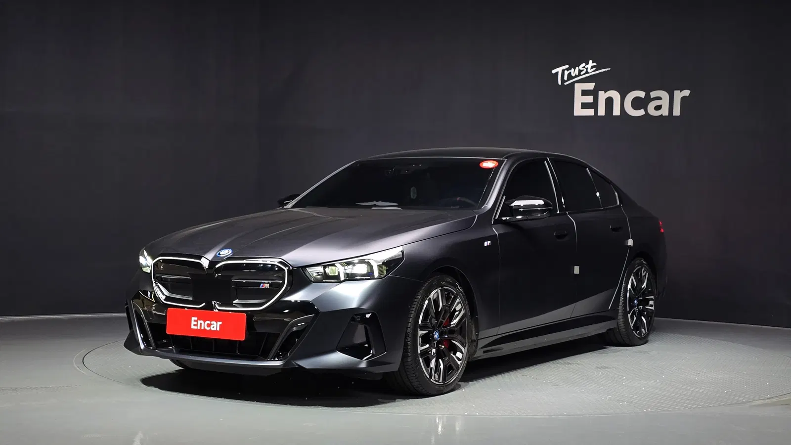 BMW i5 (G60) M60 xDrive 2024 — photo 1 sur 33