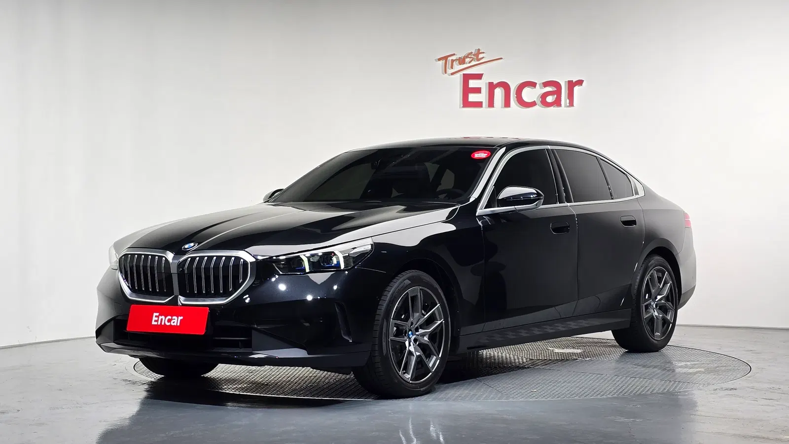 BMW Série 5 (G60) 530i xDrive 2026 — photo 1 sur 32