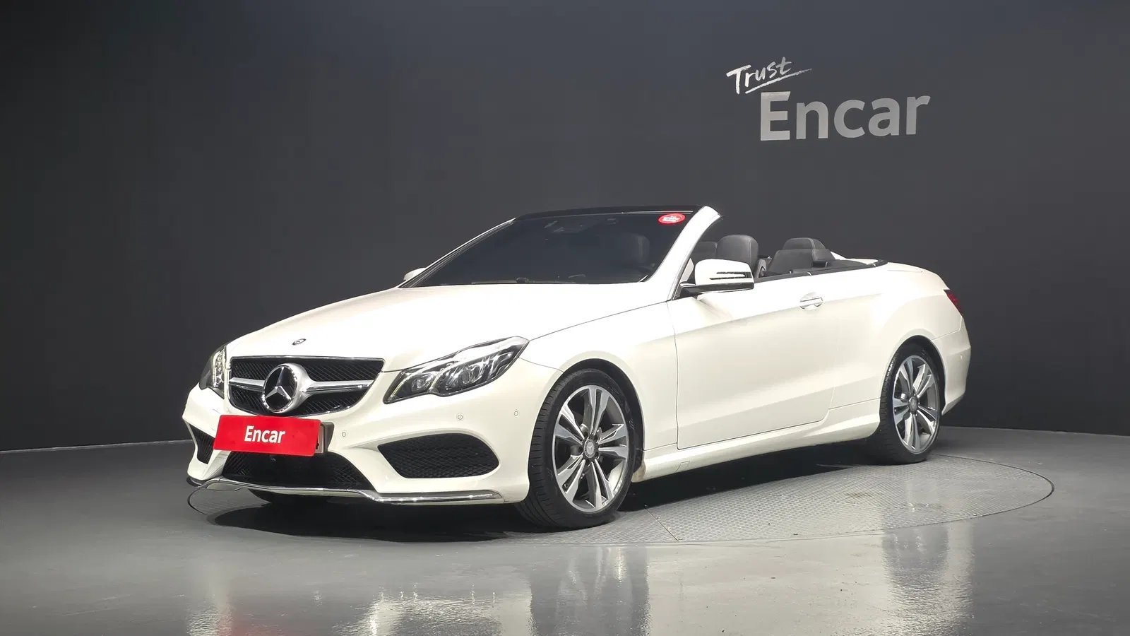 Mercedes-Benz Classe E E200 Cabriolet (W212) 2017 — photo 1 sur 20