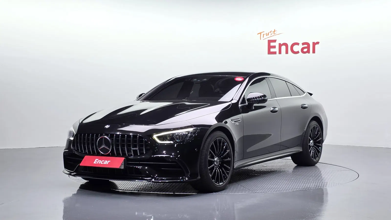 Mercedes-AMG AMG GT 4 portes 43 4MATIC+ 2019 — photo 1 sur 32