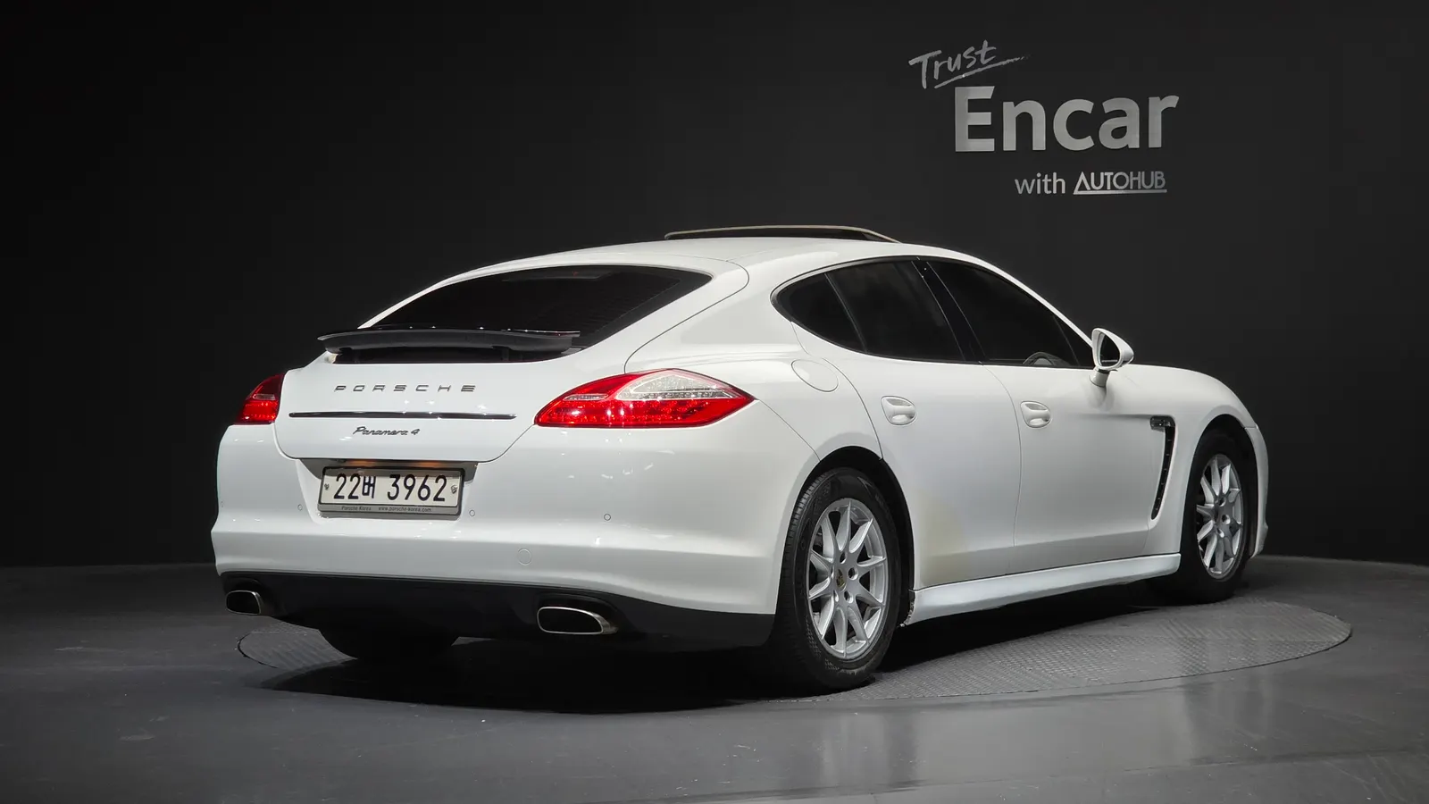 Porsche Panamera 3.6 AWD 2012 — photo 1 sur 31