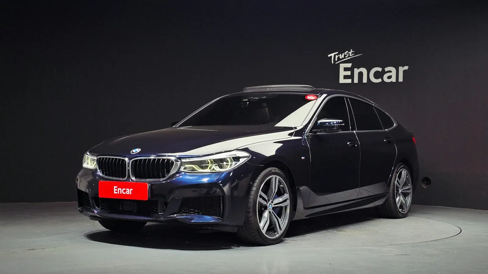 BMW Série 6 GT (G32) 640i xDrive M Sport 2020 — photo 1 sur 40