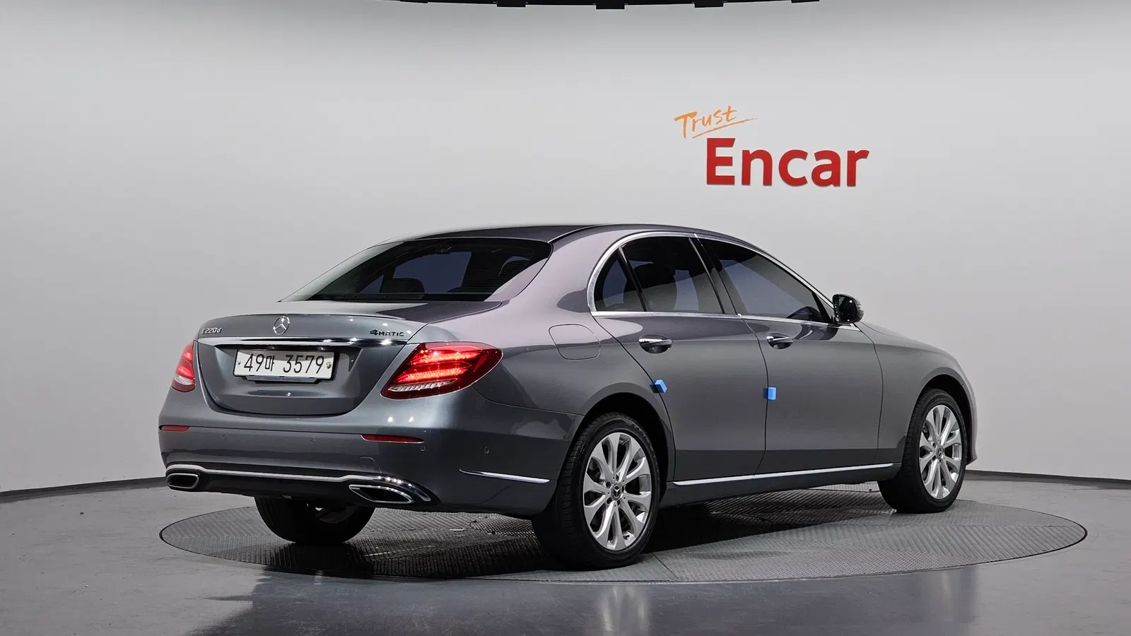 Mercedes-Benz Classe E E220d 4MATIC Exclusive (W213) 2018 — photo 1 sur 36