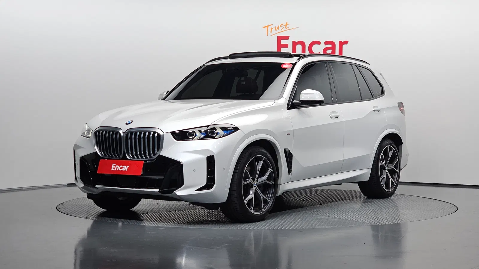BMW X5 (G05) xDrive 40i M Sport 2024 — photo 1 sur 32
