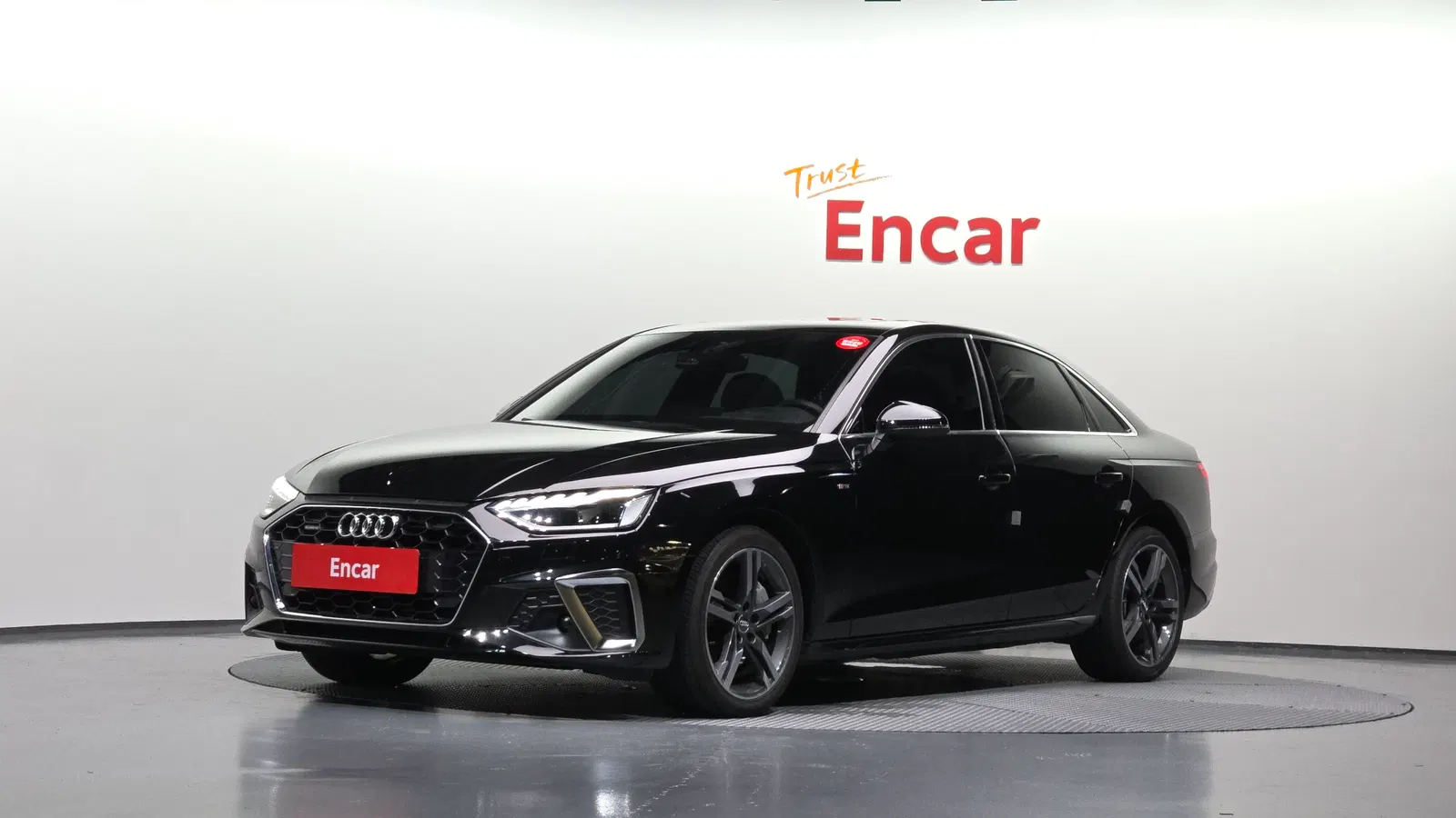 Audi A4 (B9) 45 TFSI Quattro Premium 2021 — photo 1 sur 38