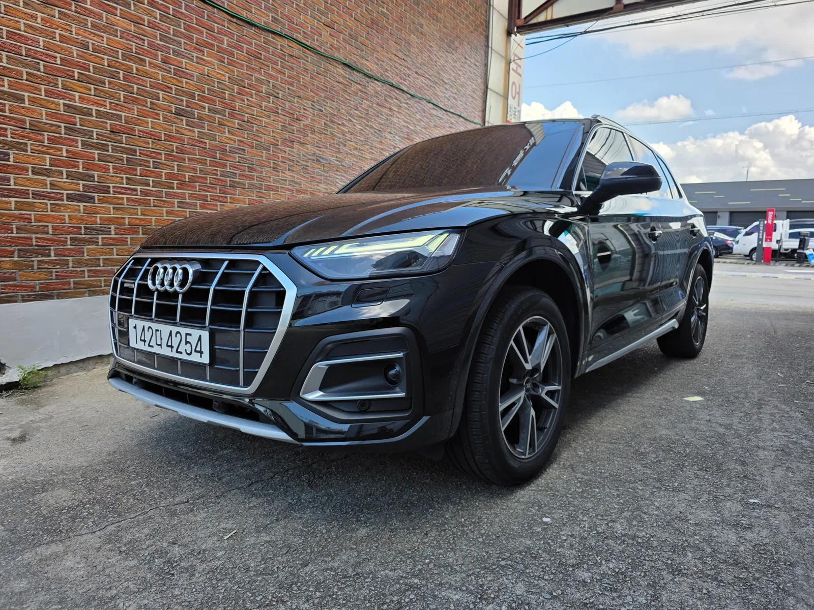 Audi Q5 (FY) 40 TDI Quattro 2021 — photo 1 sur 22