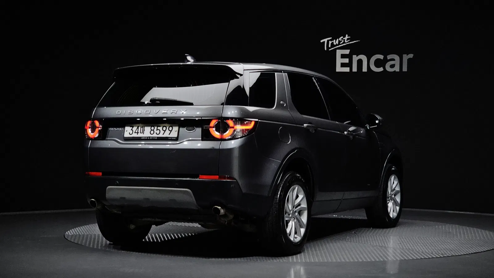Land Rover Discovery Sport 2.0 TD4 SE 2017 — photo 1 sur 30
