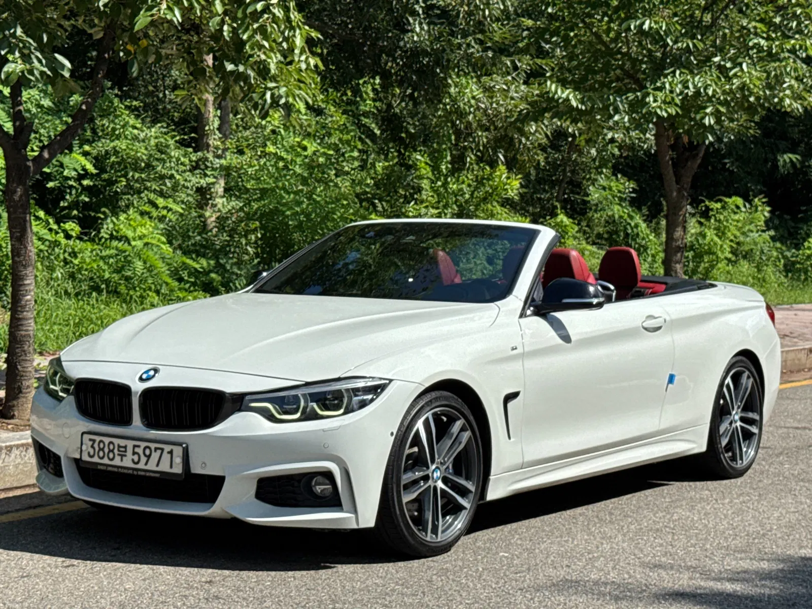 BMW Série 4 (F32) 430i M Sport Convertible 2018 — photo 1 sur 26