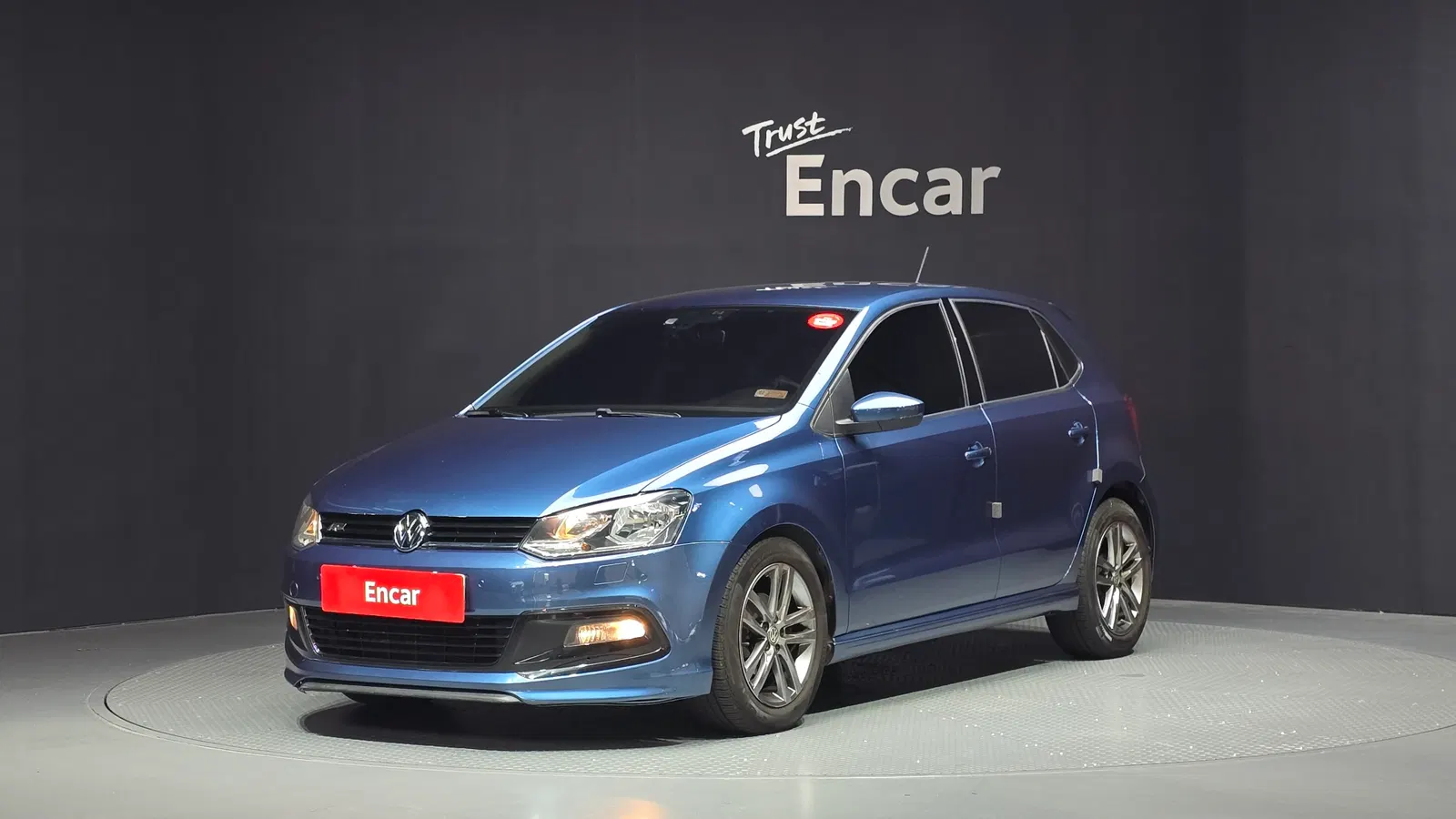 Volkswagen Polo 1.4 TDI R-Line 2016 — photo 1 sur 20