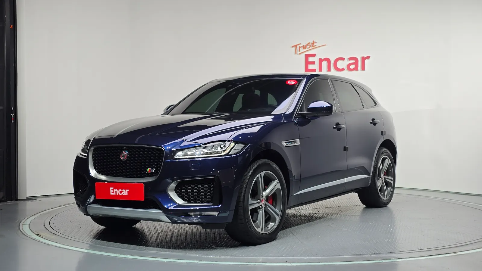Jaguar F-PACE 30d S 2017 — photo 1 sur 20