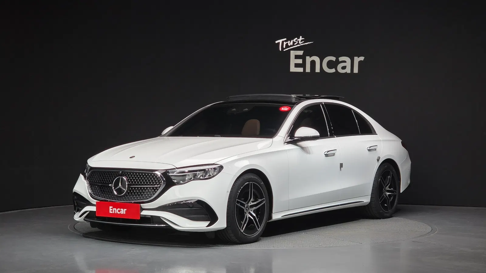 Mercedes-Benz Classe E AMG Line · E200 (W214) 2026 — photo 1 sur 20