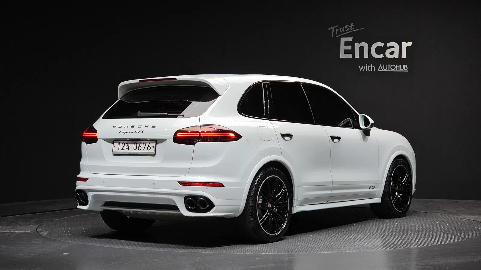 Porsche Cayenne 3.6 GTS 2017 — photo 1 sur 34