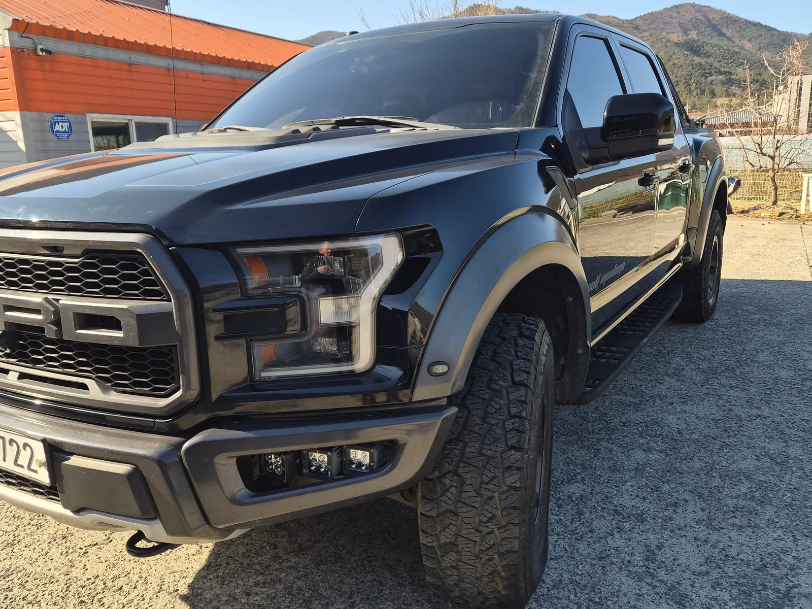 Ford F150 3.5L 2018 — photo 1 sur 10