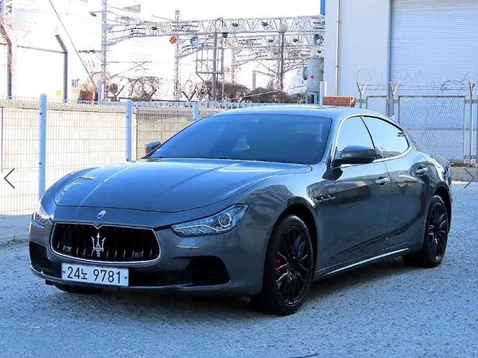 Maserati Ghibli 3.0 2017 — photo 1 sur 26