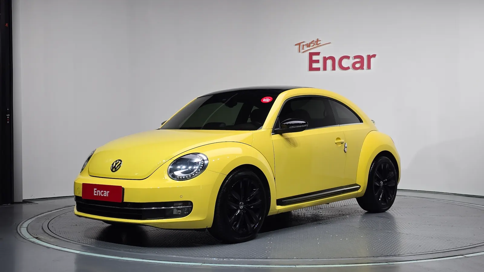 Volkswagen Beetle 2.0 TDI Premium 2014 — photo 1 sur 20