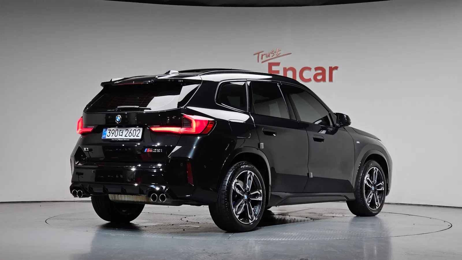 BMW X1 (U11) M35i xDrive 2025 — photo 1 sur 36
