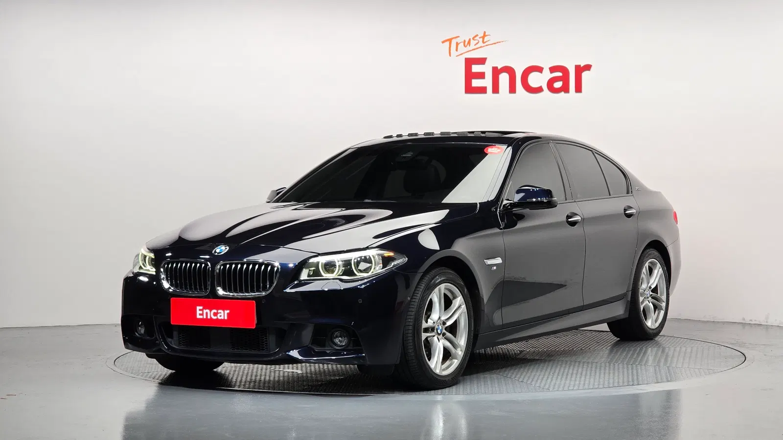 BMW Série 5 (F10) 528i xDrive M Aero Dynamic 2016 — photo 1 sur 20