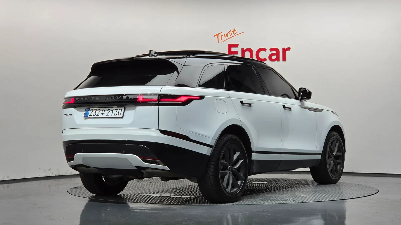 Land Rover Range Rover Velar 2.0 P250 Dynamic SE 2025 — photo 1 sur 34