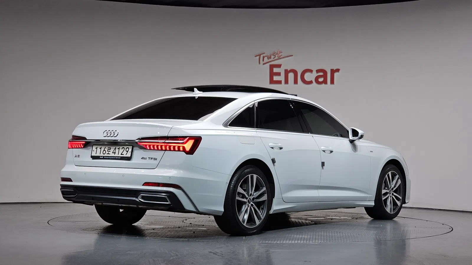 Audi A6 (C8) 45 TFSI Premium 2022 — photo 1 sur 35
