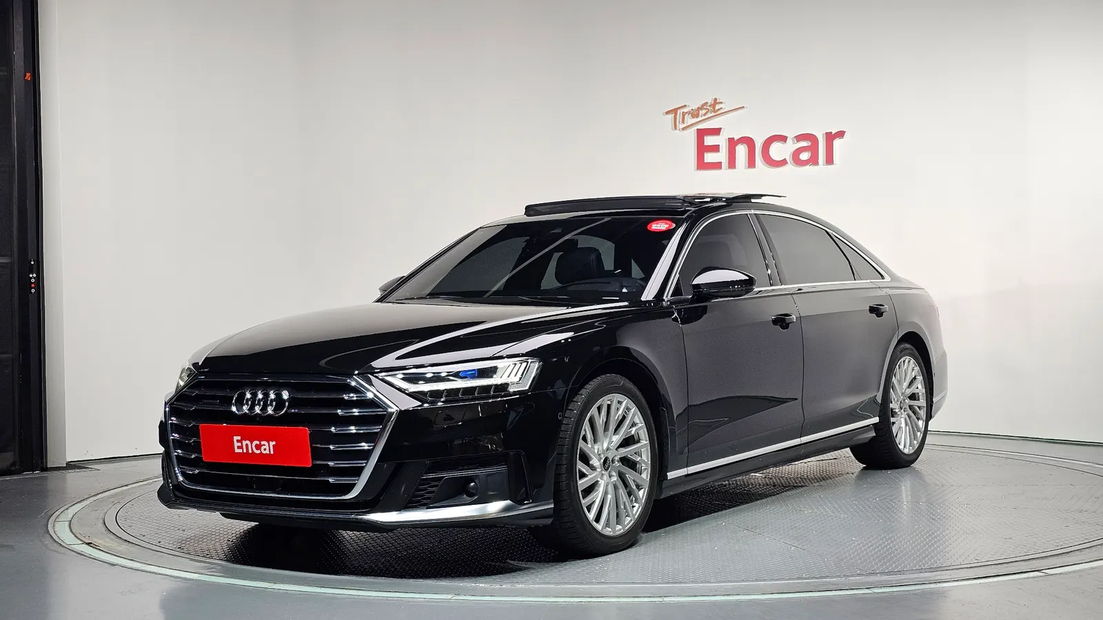 Audi A8 (D5) 55 TFSI Quattro LWB 2021 — photo 1 sur 38