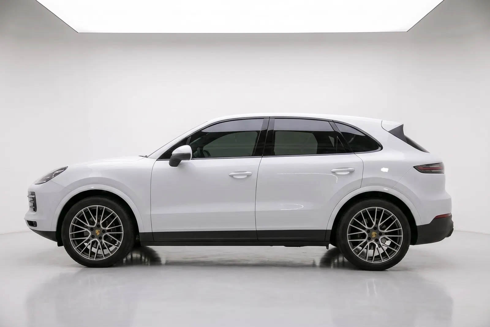 Porsche Cayenne (PO536) 3.0 2021 — photo 1 sur 26