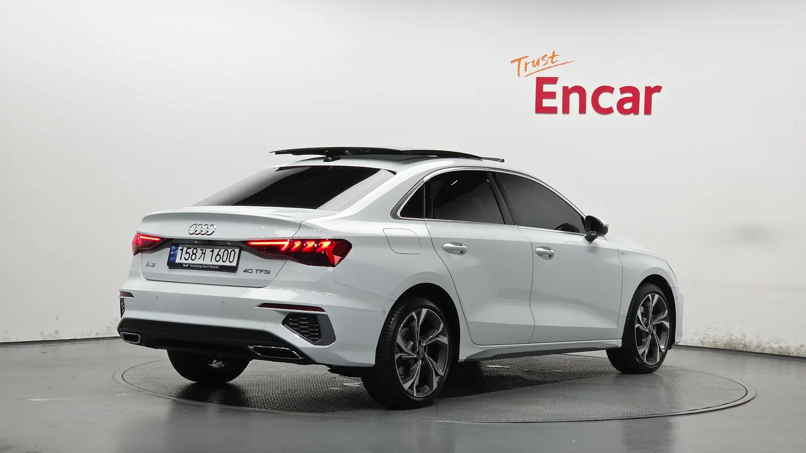 Audi A3 (8Y) 40 TFSI Premium 2023 — photo 1 sur 35