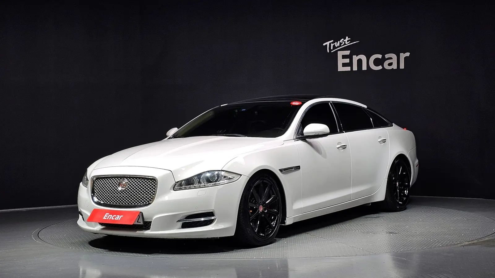Jaguar All New XJ 3.0D Premium Luxury LWB 2011 — photo 1 sur 20